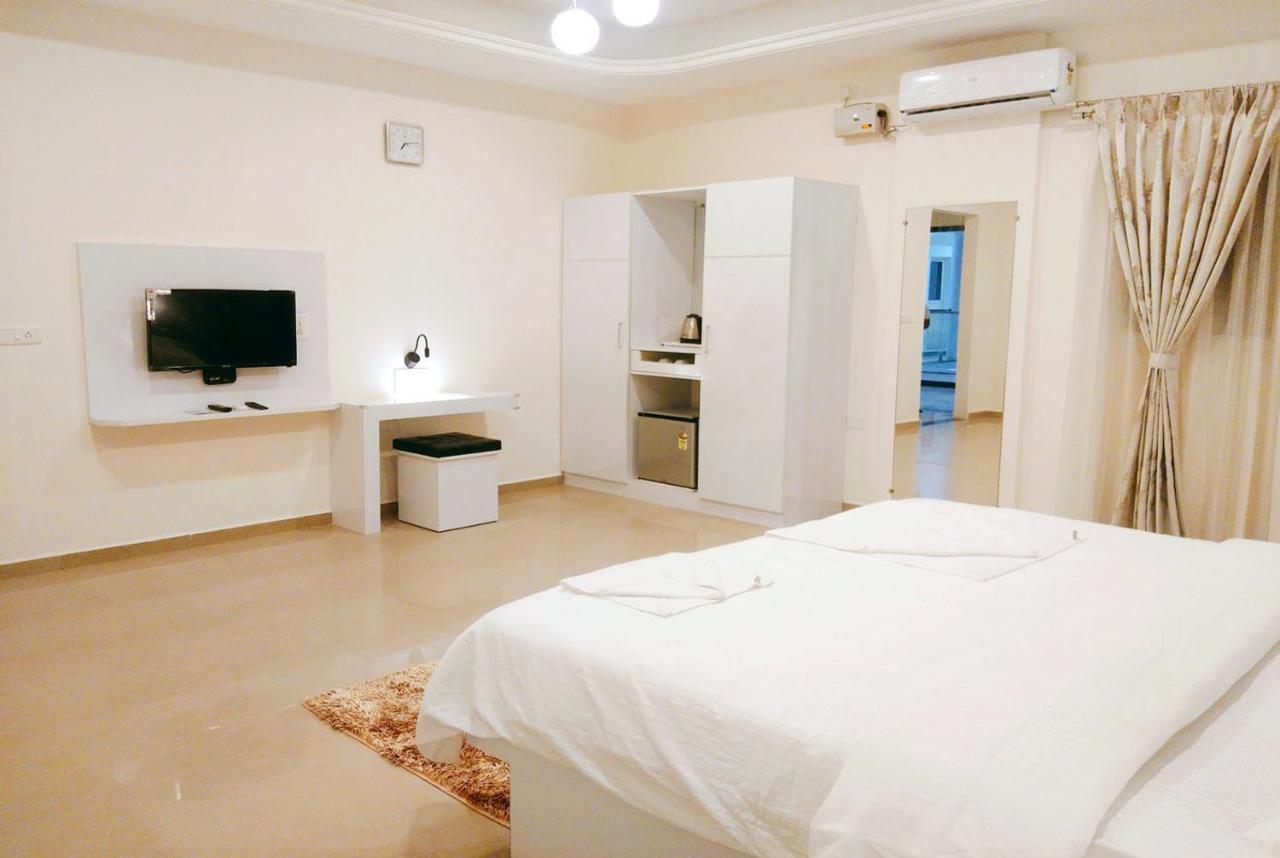 Rk - Inn Premium Suites Бангалор Екстериор снимка